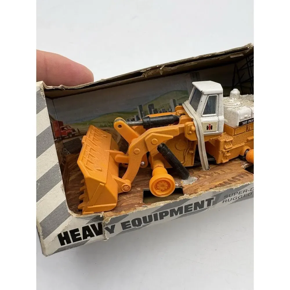 Tomy 1970 heavy